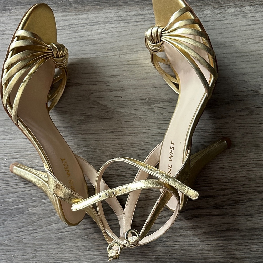 Nine West Metallic Gold Heels - Picture 3 of 3